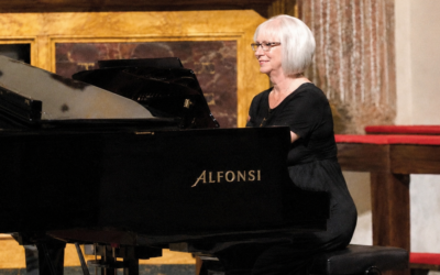 Introduction to our new Church Pianist, Sue Newton